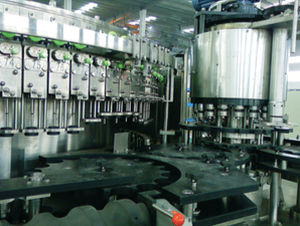 Ligne de remplissage automatique - Jiangsu Zhongyin Machinery Co., Ltd. - pour bouteilles en verre / pour la bière / pour boisson gazeuse