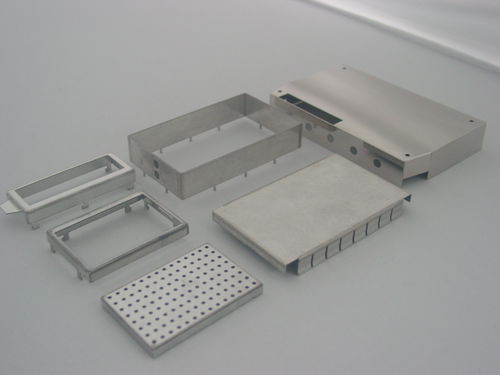 Blindage CEM - Schlegel Electronic Materials - pour circuit imprimé