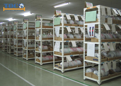 Rayonnage avec angle fendu - IAS series - NANJING TOCO WAREHOUSE EQUIPMENT CO., LTD. - pour entrepôt de stockage / réglable / pour charges légères