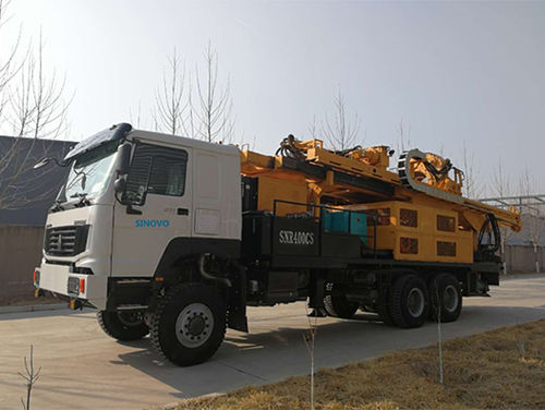 Foreuse de puits d'eau - SNR400CS  - SINOVO HEAVY INDUSTRY CO., LTD. - sur chenilles / rotative / rotative à double tête