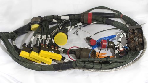 Harnais électrique pour applications aérospatiales - ARESIA - ST SOUPPLETS