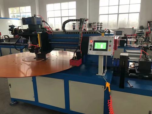 Cintreuse hydraulique - Ningbo Xinchang Machinery Co., Ltd. - de tubes / de profilés / de découpe
