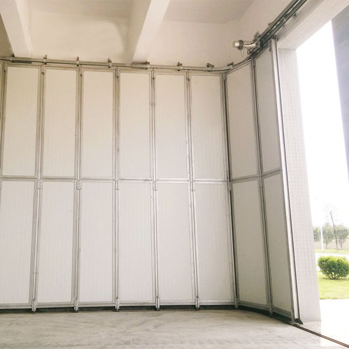 Porte de hangar - YUOU (LUOYANG) DOORS AND WINDOWS TECHNOLOGY CO., LTD. - avec charnière / en aluminium / en acier
