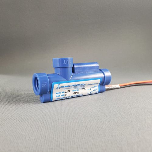 Contrôleur de débit pour liquides - 2200  - Thomas Products LTD - reed / en polysulfone / fileté