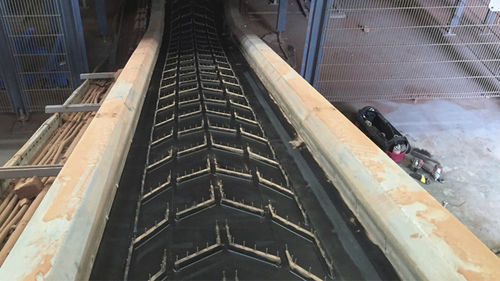 Bande de convoyeur en textile - BR - Trelleborg Seals & Profiles - en métal / en acier / en bois