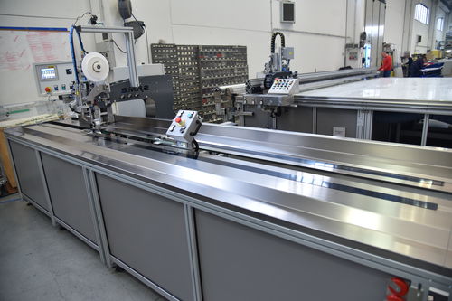 Machine de soudage à ultrasons - SM-216-US - SolarEdge Automation Machines S.p.A. - à air chaud / automatique / en ligne
