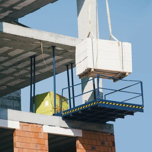 Plateforme de levage - Bayrakcı İnşaat Metal San. Tic. Ltd. Şti. - de chargement / de transfert / pour chantier