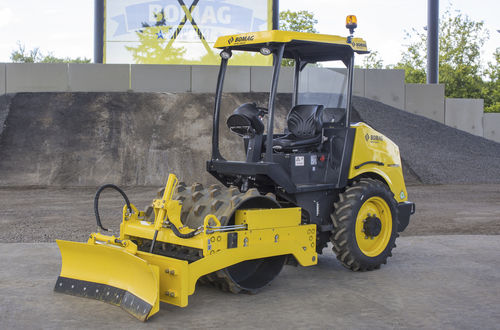 Rouleau compresseur monocylindre - BW 124 DH-5 - BOMAG