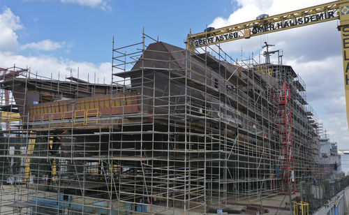 Échafaudage fixe - UNISCAFF SHIPYARD - OZLER FORMWORK AND SCAFFOLDING SYSTEMS - de façade / modulaire