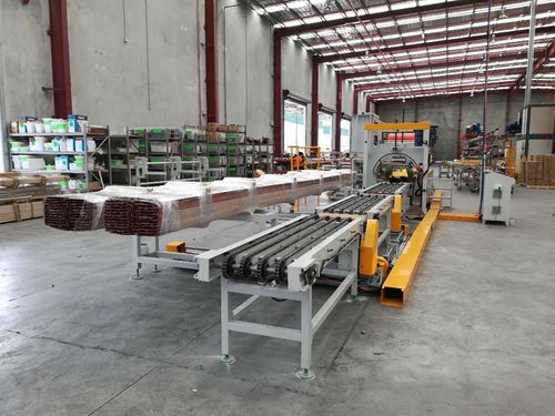 Banderoleuse horizontale - Shanghai Fhope machinery co.,ltd - totalement automatique / pour profilés en aluminium / avec convoyeur