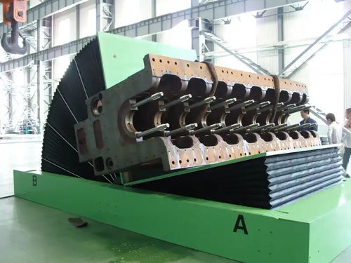Retourneur basculeur de moules - FPMT-40 - Shanghai Fhope machinery co.,ltd - hydraulique