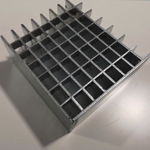 Caillebotis en acier - Lourd - Gei Gitterroste - en acier galvanisé / pressé / pour plate-forme