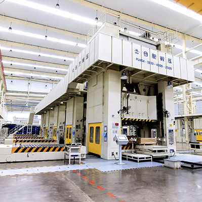 Ligne de presses hydraulique - Hefei Metalforming Intelligent Manufacturing Compa - mécanique / automatique