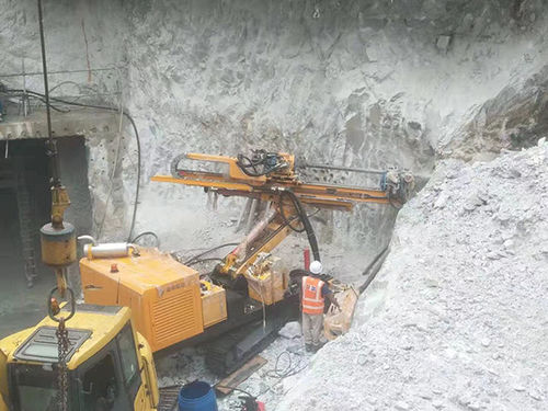 Foreuse de consolidation de tunnel - YGL-180G - WUXI JINFAN DRILLING EQUIPMENT CO.,LTD. - géotechnique / de puits / pour forage profond