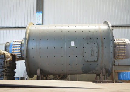 Broyeur pour pulvérulent - Luoyang Luoyang Yu, Science & Technology Co., Ltd - pour charbon / horizontal / pour l'industrie chimique