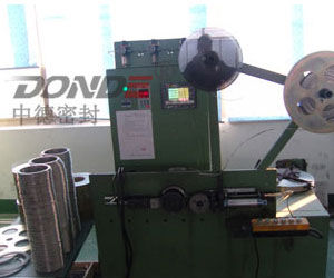 Machine de bobinage pour joint d'étanchéité - ZD-M500 - cixi zonde sealing and gasket.co.,Ltd - semi-automatique