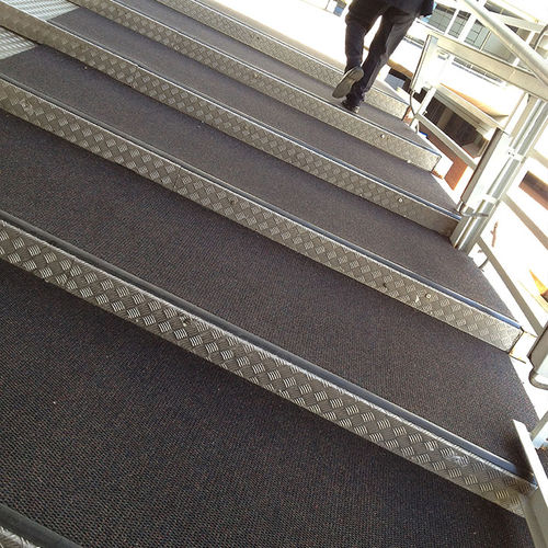 Tapis antisalissure - Master Trax™ 113 - Justrite Safety Group - antistatique / en caoutchouc / en polypropylène