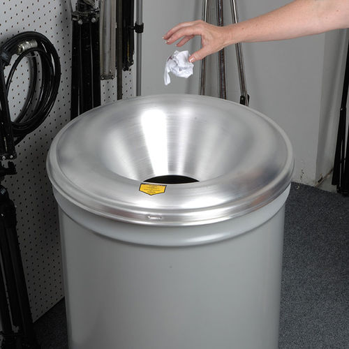 Conteneur à déchets en aluminium - Cease-Fire&reg; - Justrite Safety Group - pour papier / avec couvercle rond / ouvert