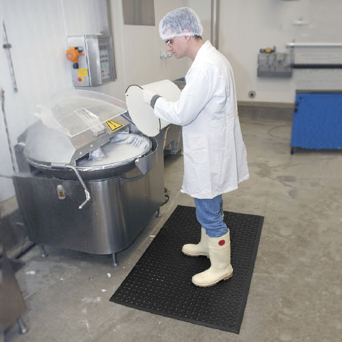 Tapis antidérapant - Superflow® XT Nitrile 567 - Justrite Safety Group - en caoutchouc / pour applications hygiéniques / noir