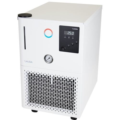 Refroidisseur d'eau - Microcool MC 600 - LAUDA DR. R. WOBSER GMBH & CO. KG - d'eau glycolée / pour réfrigération / de laboratoire