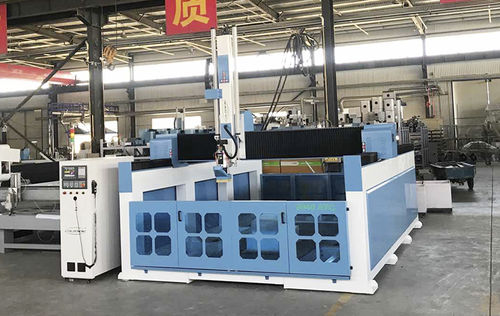 Machine à sculpter le bois - igoldencnc