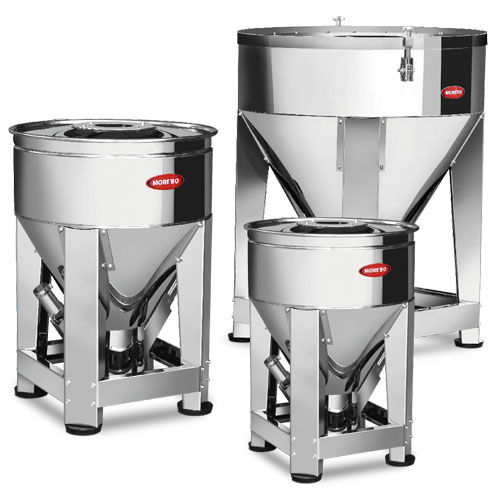Conteneur IBC de stockage - CSP series - Moretto - en acier inoxydable / pour poudres / granules / vertical