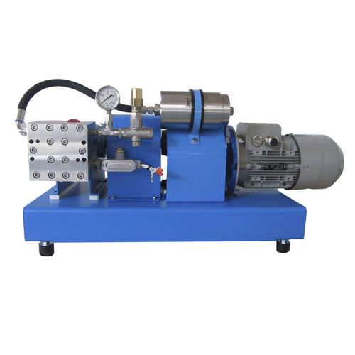 Pompe à piston plongeur - Three Es - pour CO2 / avec moteur électrique / à amorçage standard