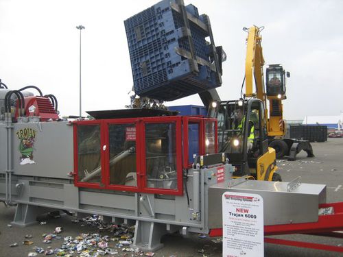 Presse à balles pour métaux - Trojan - JMC Recycling Systems Ltd - horizontale / à chargement par le haut / automatique
