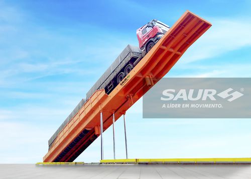 Plateforme de déchargement - Saur - pour camion