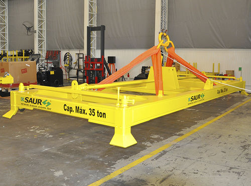 Spreader pour container - Saur