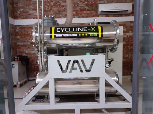 Générateur d'ozone pur - CYCLONE-X - Vav Technology - sec / pour applications de haute pureté / à haute concentration