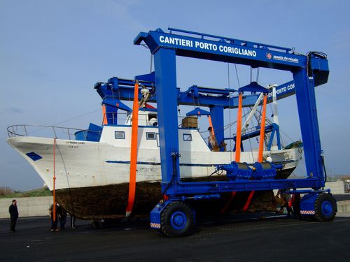 Portique sur pneus - Eden Tech Srl - pour applications marines