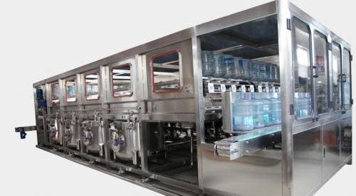Remplisseuse automatique - QGF series - Zhangjiagang TIE Machinery Co., Ltd. - de bouteilles / pour eau / rotative