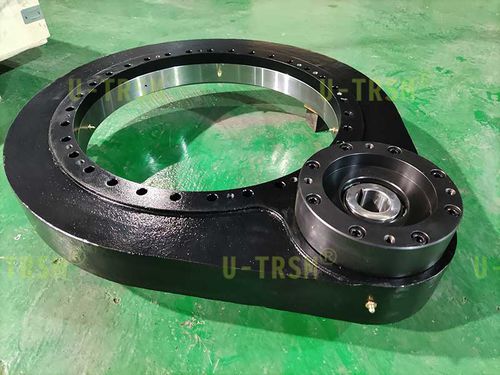 Système d'entraînement rotatif - S-II-O-0541 - Unique Transmission Equipment(Luoyang)Co., LTD
