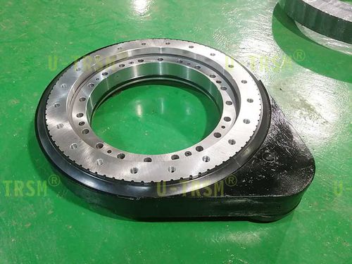 Système d'entraînement rotatif forte charge - S-III-O-0555 - Unique Transmission Equipment(Luoyang)Co., LTD