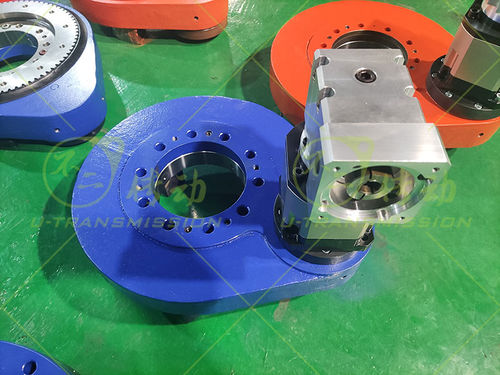 Système d'entraînement rotatif compact - SP-I-0280 - Unique Transmission Equipment(Luoyang)Co., LTD