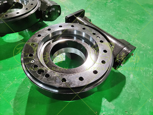 Système d'entraînement rotatif à vis sans fin - SE9 - Unique Transmission Equipment(Luoyang)Co., LTD