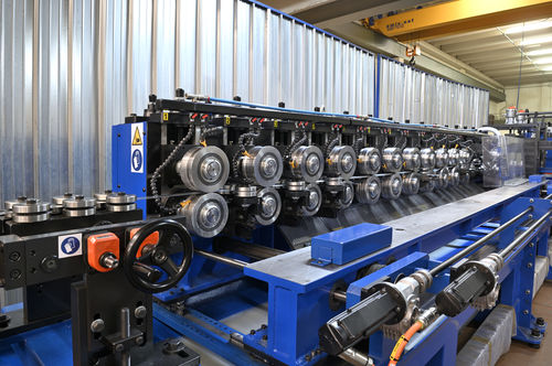 Profileuse pour rail de guidage - TECNOMA - pour profilé en acier inoxydable / pour profilés en aluminium / pour profilé galvanisé