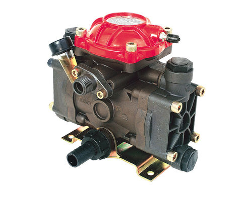 Pompe à membrane - 9910-D252 series - Hypro Pressure Cleaning - pour produits chimiques / industrielle / pulvérisatrice