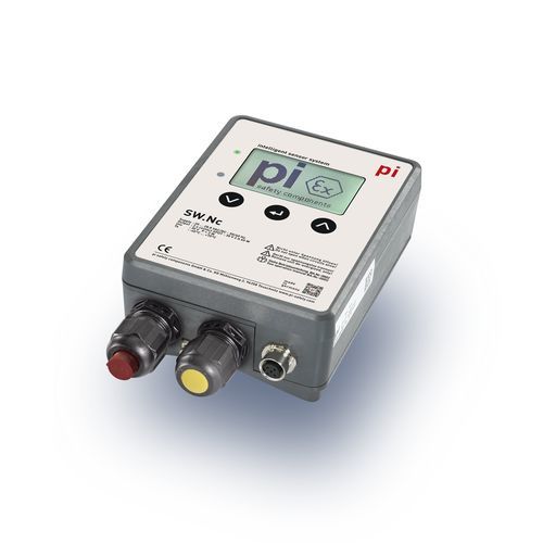 Amplificateur de commutation - SW.Nc - PI Safety components GmbH & Co. KG - pour capteur / avec sorties relais / ajustable