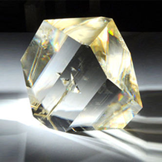 Cristal de béta borate de baryum (BaB2O4, BBO) - United Photonics Technology - optique non linéaire