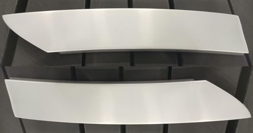 Usinage fraisage métal - Decorative exterior trim - Mario Fernando Group Srl - pour applications ferroviaires / pour l'automobile / pour l'aéronautique