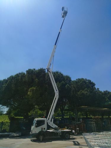 Nacelle élévatrice téléscopique montée sur tracteur - SCA23 HE+H - Safi Group srl - à roues / montée sur camion / pour l'agriculture