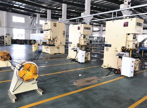Ligne de presses mécanique - Shenzhen Sunrui Machinery Co., Ltd. - d'estampage / d'emboutissage / à redresser