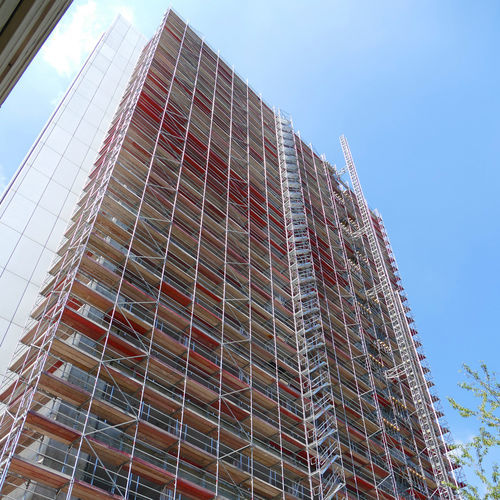 Échafaudage fixe - 70/100 - ALTRAD plettac assco GmbH - de façade / modulaire