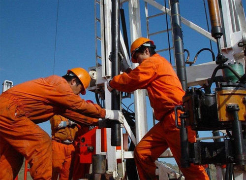 Unité de service pour huile - ZYZJ  - Henan Fengrui Petroleum Equipment Co., Ltd.