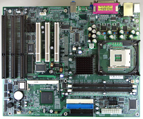 Carte mère ATX - MB-800V - Adek Technical Sales - Intel® Celeron® / Intel® Pentium® 4 / Intel®