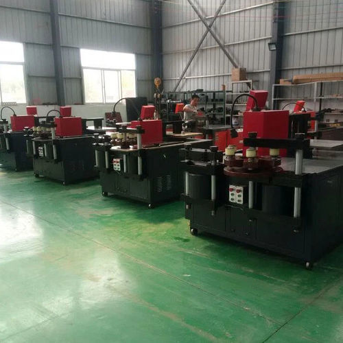 Centre de façonnage jeux de barres de découpe - Beijing Bright Hongyang Technology Co., Ltd. - poinçonnage / pliage