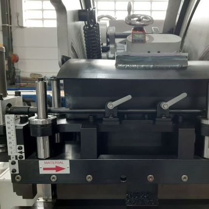 Outil de chanfreinage pour chanfrein en J - Castellanos y Echevarría - Vitoria, S.A. (CEVISA) - pour machine-outil