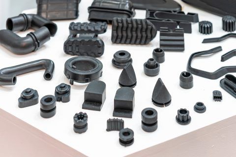 Moulage par compression silicone - Xometry Europe - pour prototypage / ISO 9001 / pour l'aérospatiale